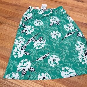 Entro Green Floral A-Line Skirt